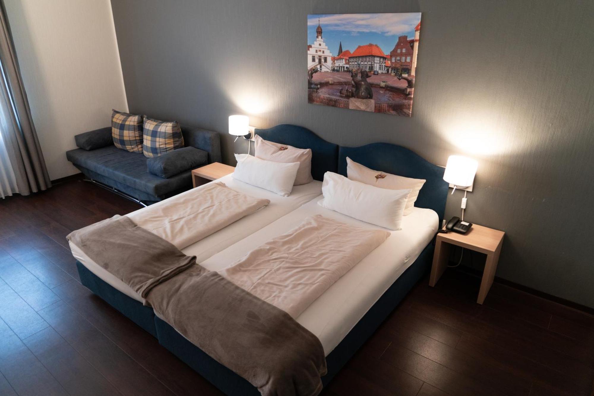 Hotel-Restaurant Kolpinghaus Линген Екстериор снимка